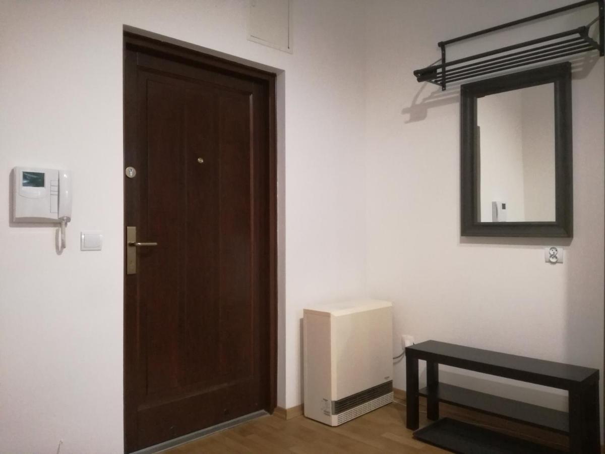Business&Relax Apartment 14 Познан Екстериор снимка